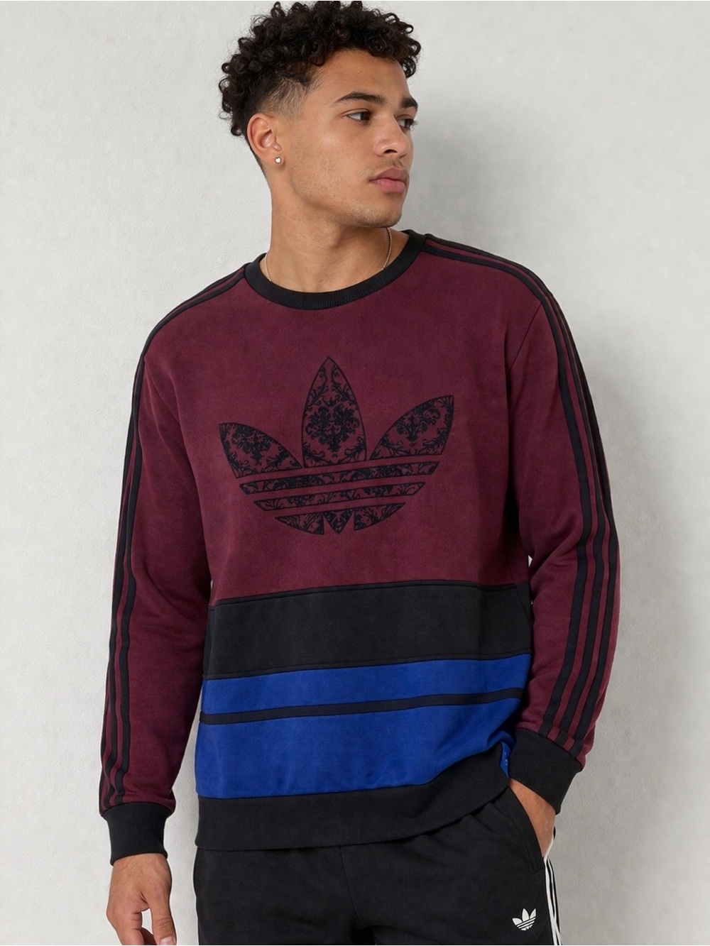 ✨ Adidas Trefoil Crewneck Sweatshirt XL Colorblock Streetwear Vibes ✨